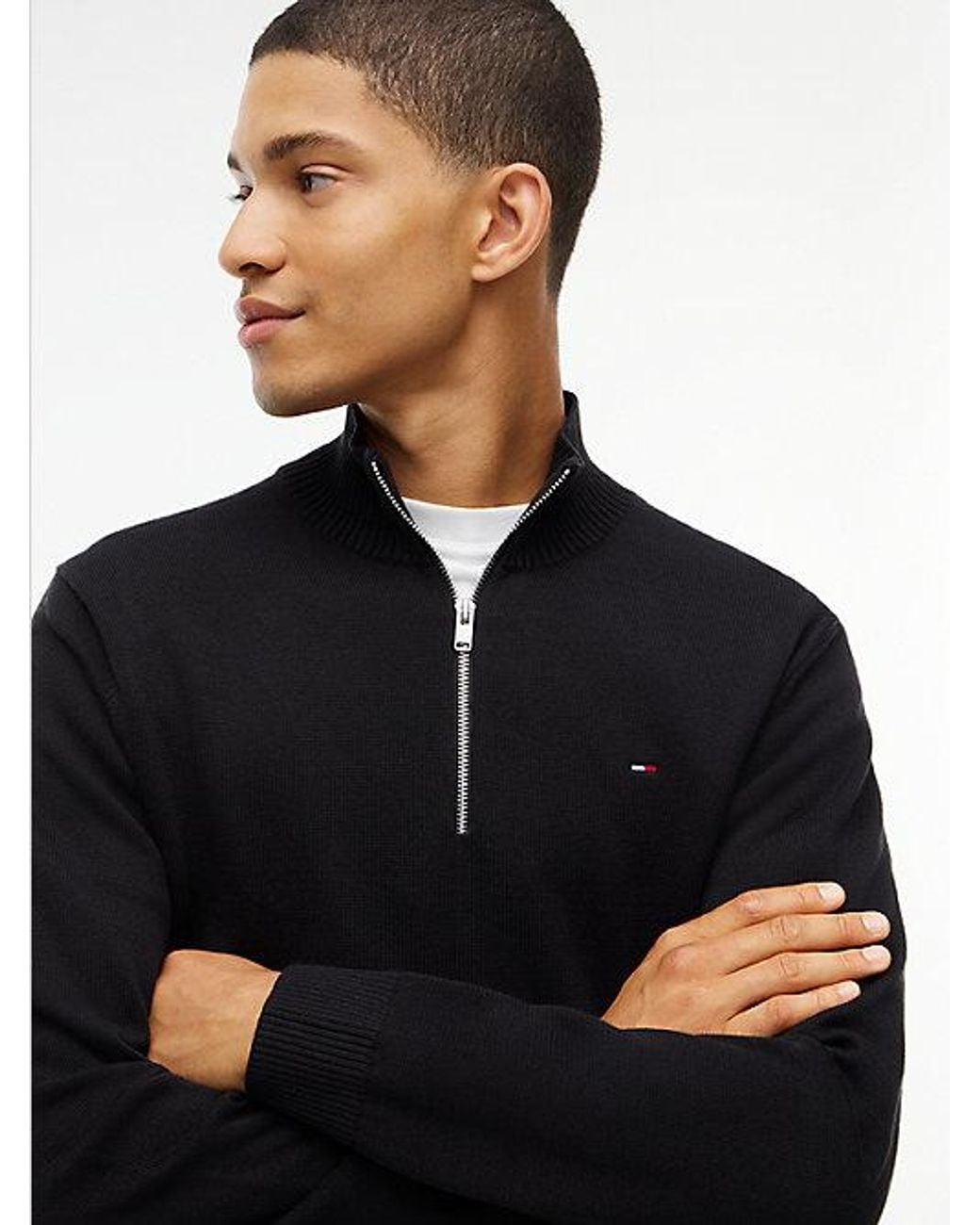 Tommy Hilfiger Black Tommy Jeans Tommy Flag Lightweight Slim Quarter Zip Jumper for men