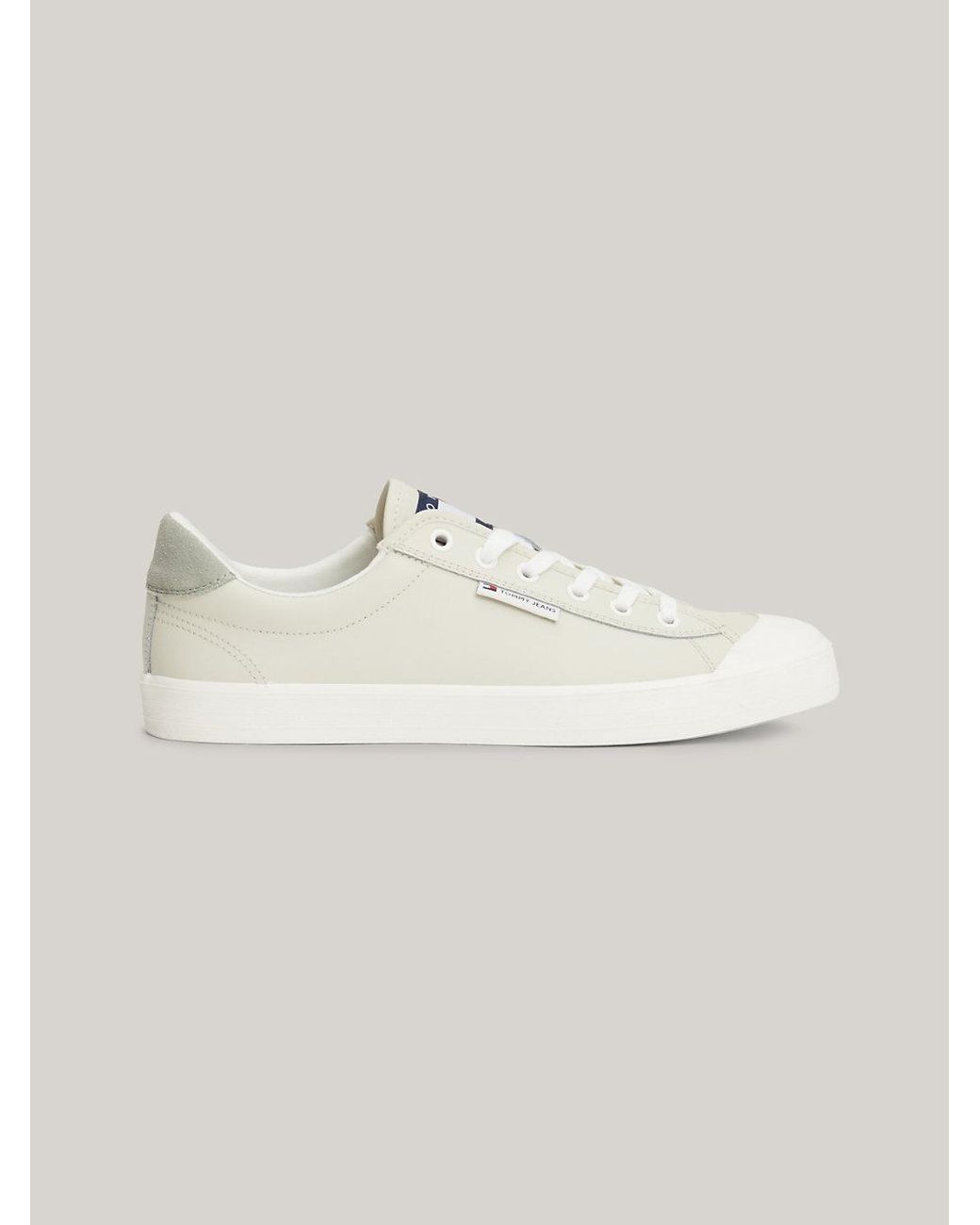 Tommy hilfiger star essential trainers deals