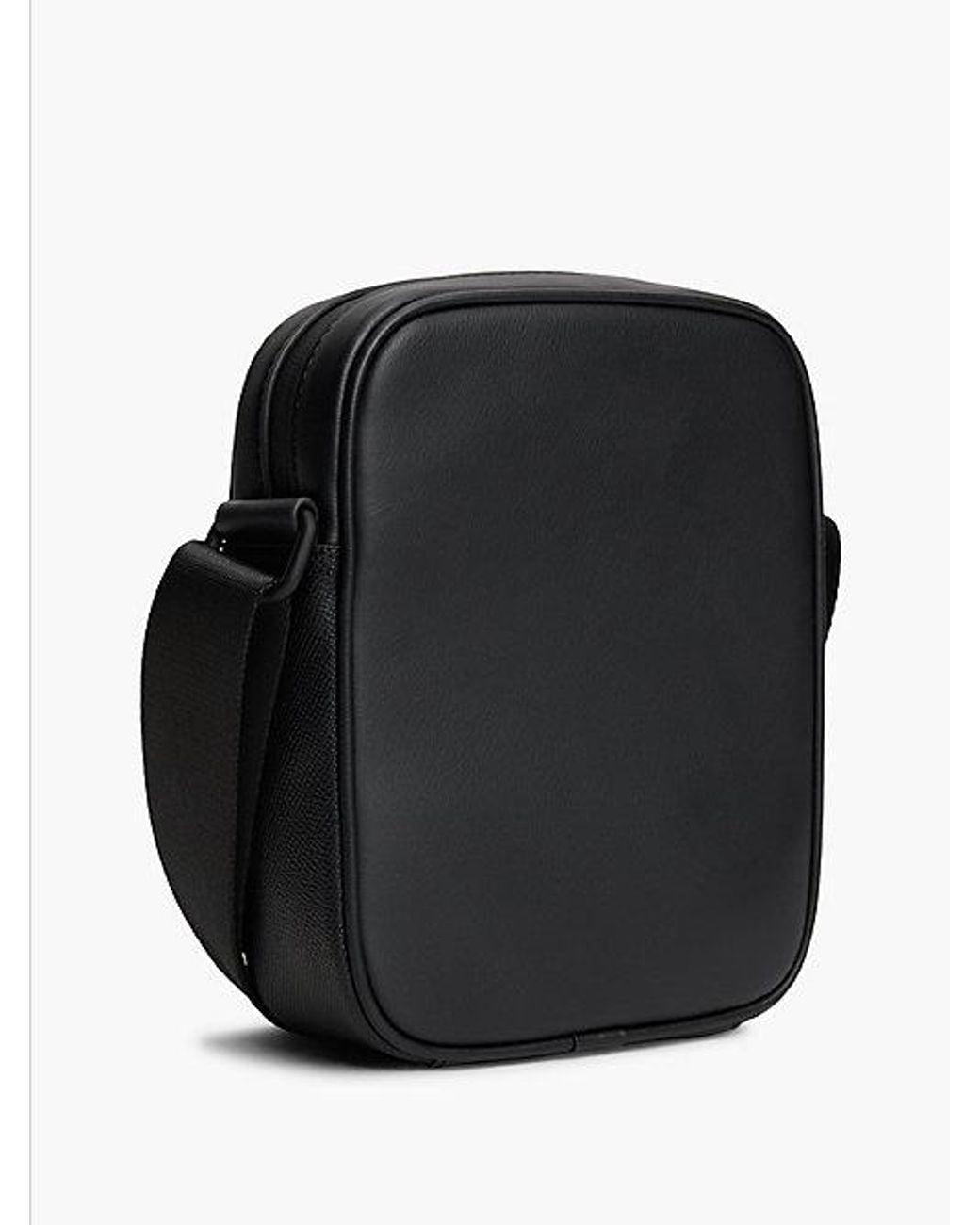Tommy Hilfiger Black Modern Textured Flag Crossbody Reporter Bag for men