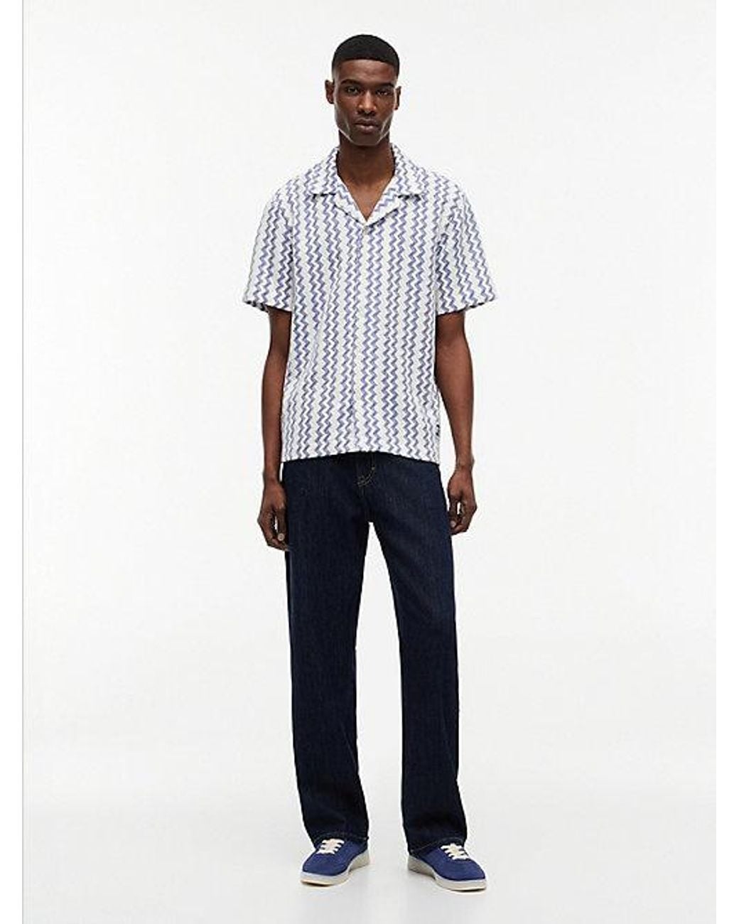 Tommy Hilfiger Blue Regular Fit Textured Short Sleeve Shirt for men