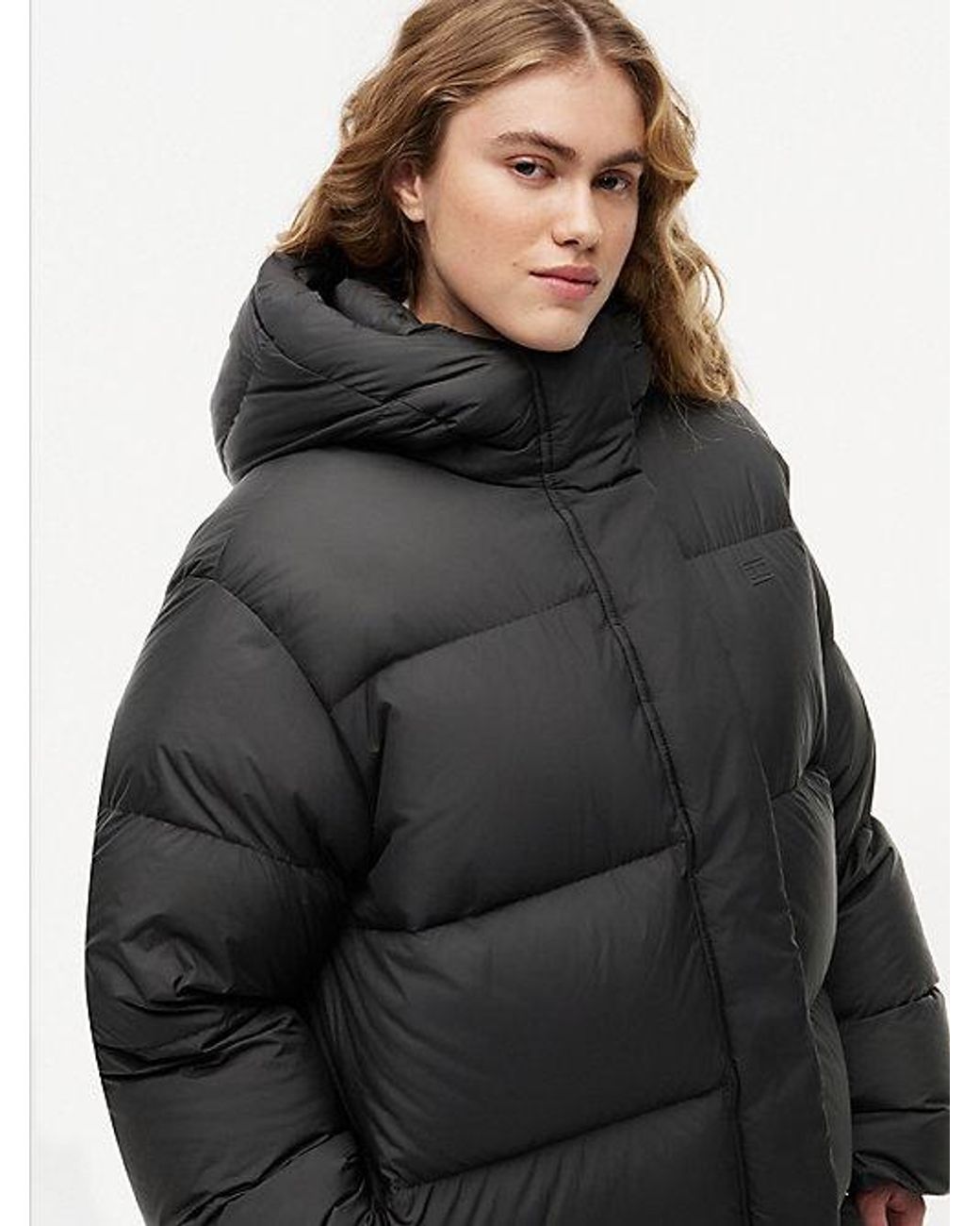 Tommy Hilfiger Black Curve Water Repellent Down Hooded Coat