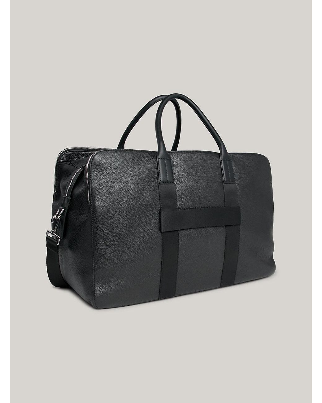Mens tommy hilfiger duffle bag hot sale