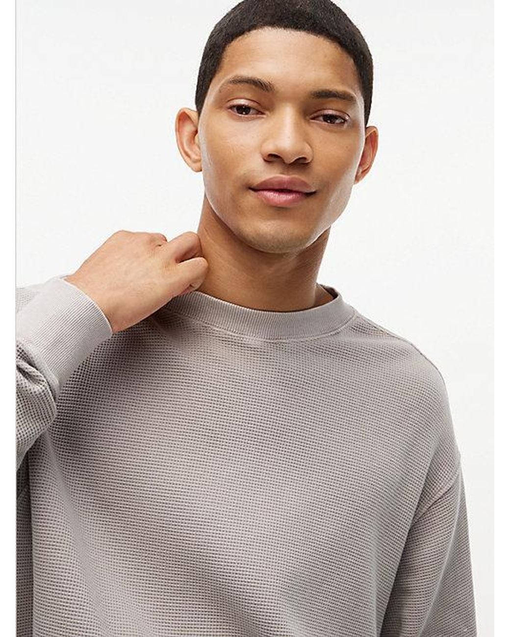 Tommy Hilfiger Gray Tommy Jeans Washed Waffle Knit Relaxed Sweatshirt for men