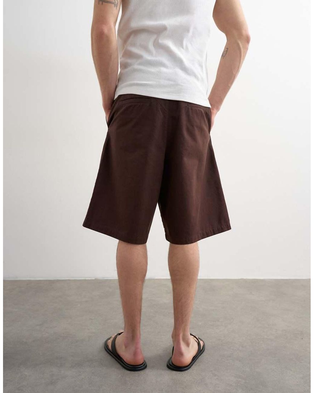 Topman Brown Wide Leg Twill Bermuda Short With Pleats for men