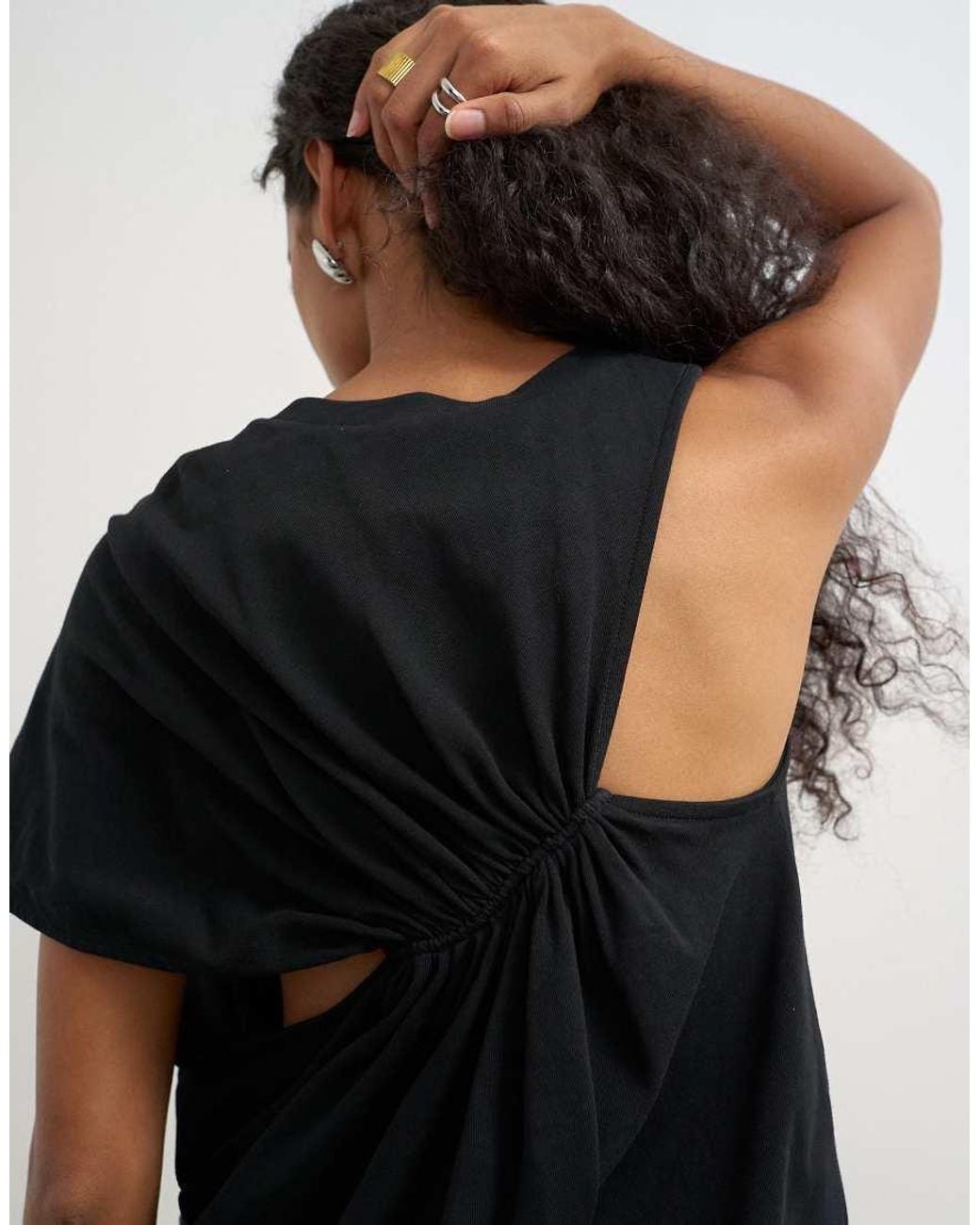TOPSHOP Black Asymmetric Ruched Back Tee
