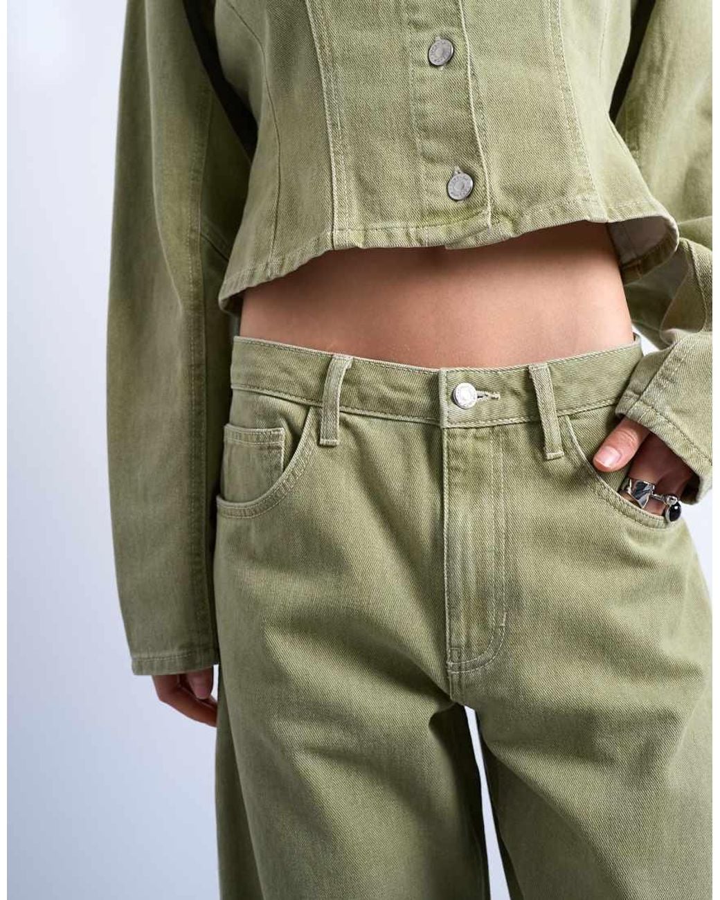 TOPSHOP White Barrel Mid Rise Jeans With Seam Details