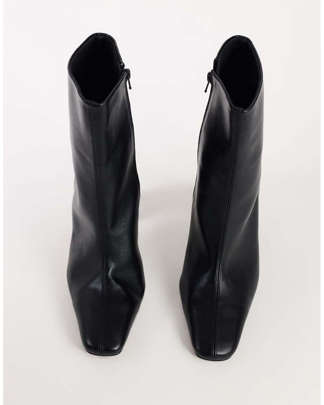 TOPSHOP Black Karter Curved Heel Ankle Boot