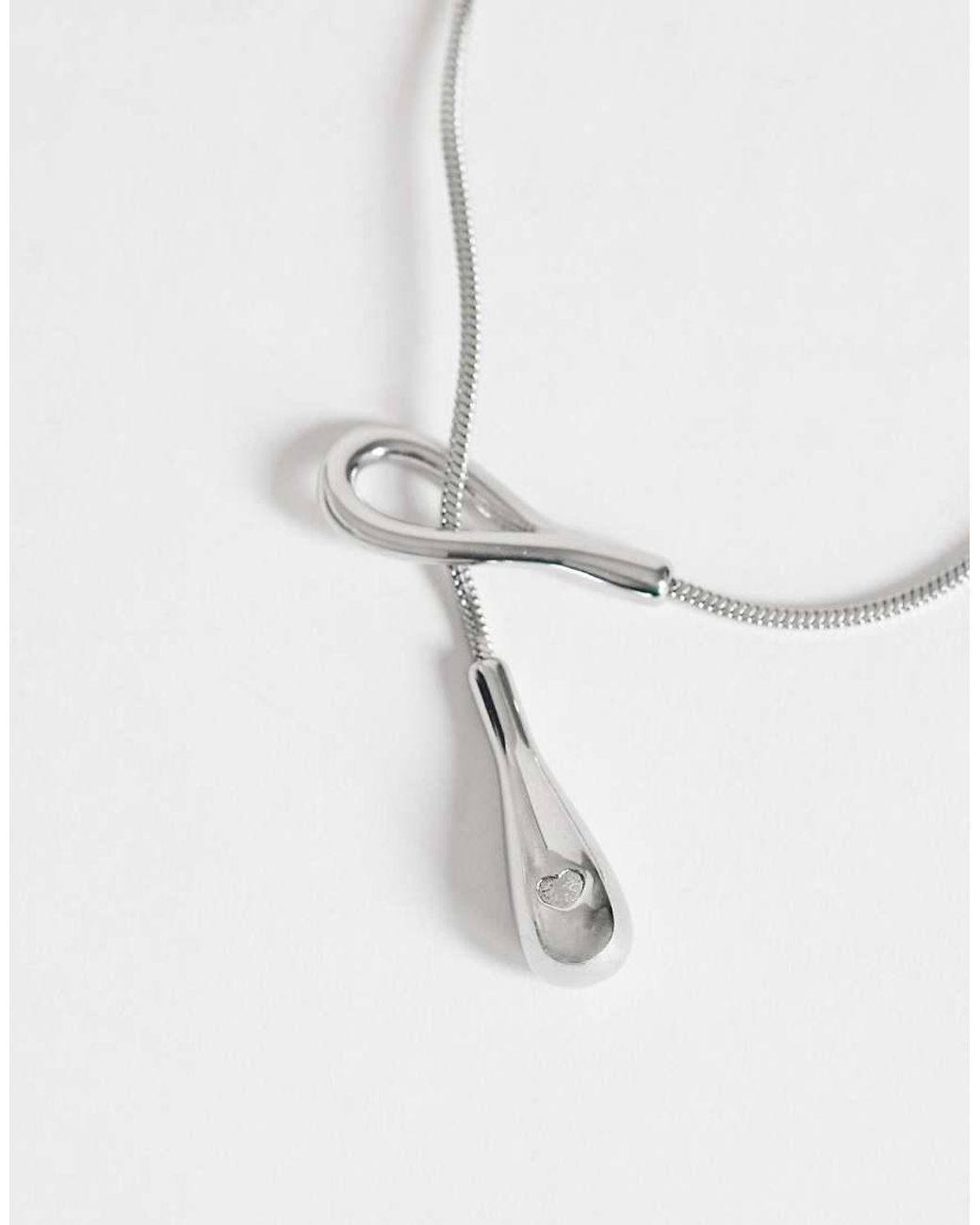 TOPSHOP Metallic Lucas Waterproof Teardrop Lariat Necklace