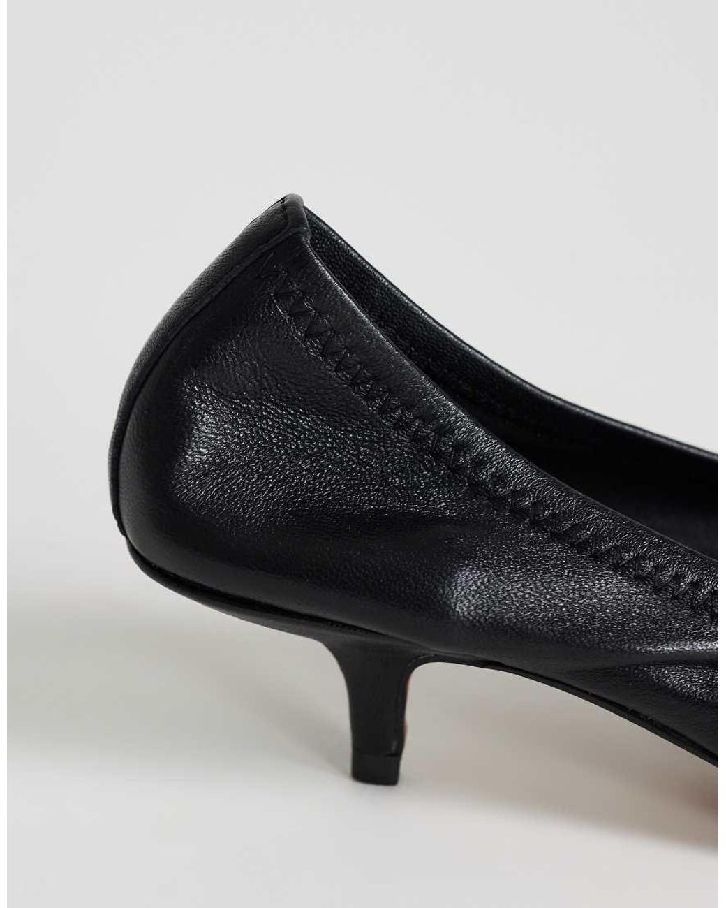 TOPSHOP Black Arizona Real Leather Ruched Kitten Heel Court