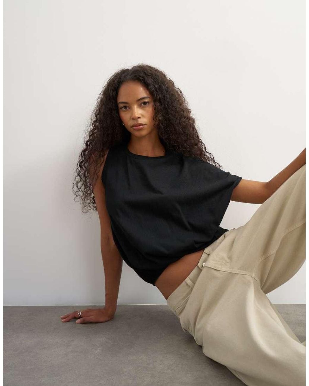 TOPSHOP Black Asymmetric Ruched Back Tee