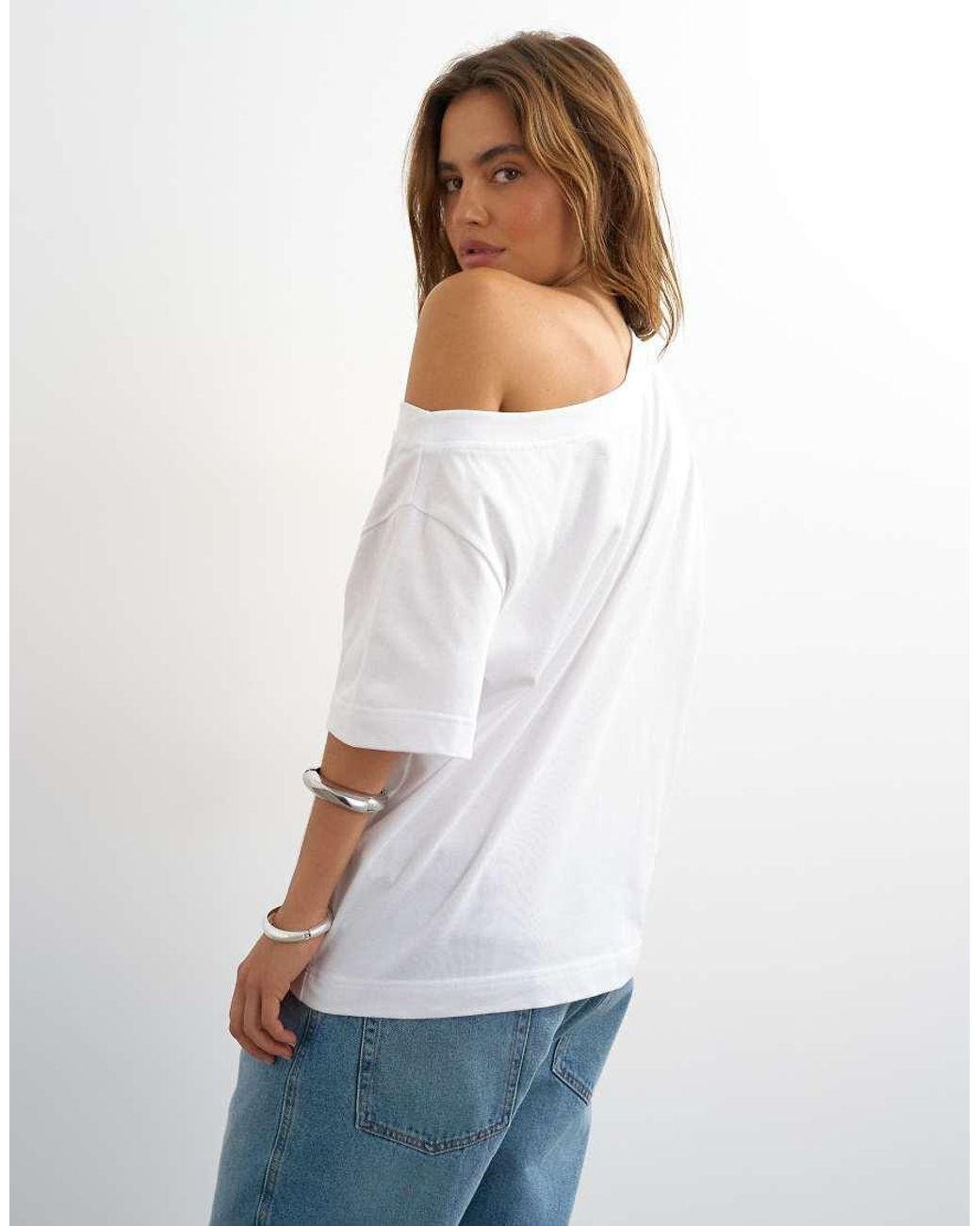 TOPSHOP White Fallen Shoulder T-shirt