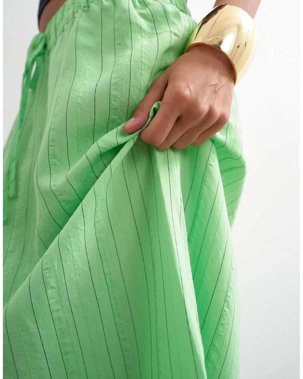 TOPSHOP Green Low Slung Full Circle Maxi Skirt