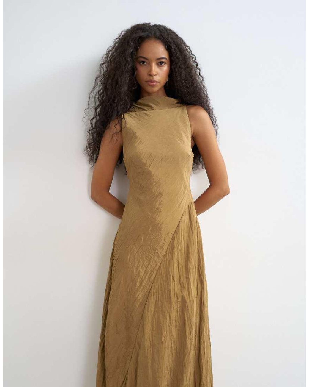 TOPSHOP Natural Crinkle Tuck Side Twist Shoulder Bubble Hem Maxi Dress