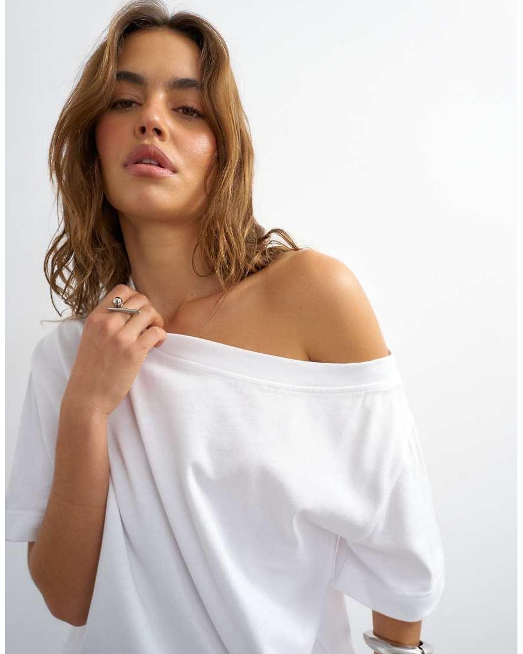 TOPSHOP White Fallen Shoulder T-shirt