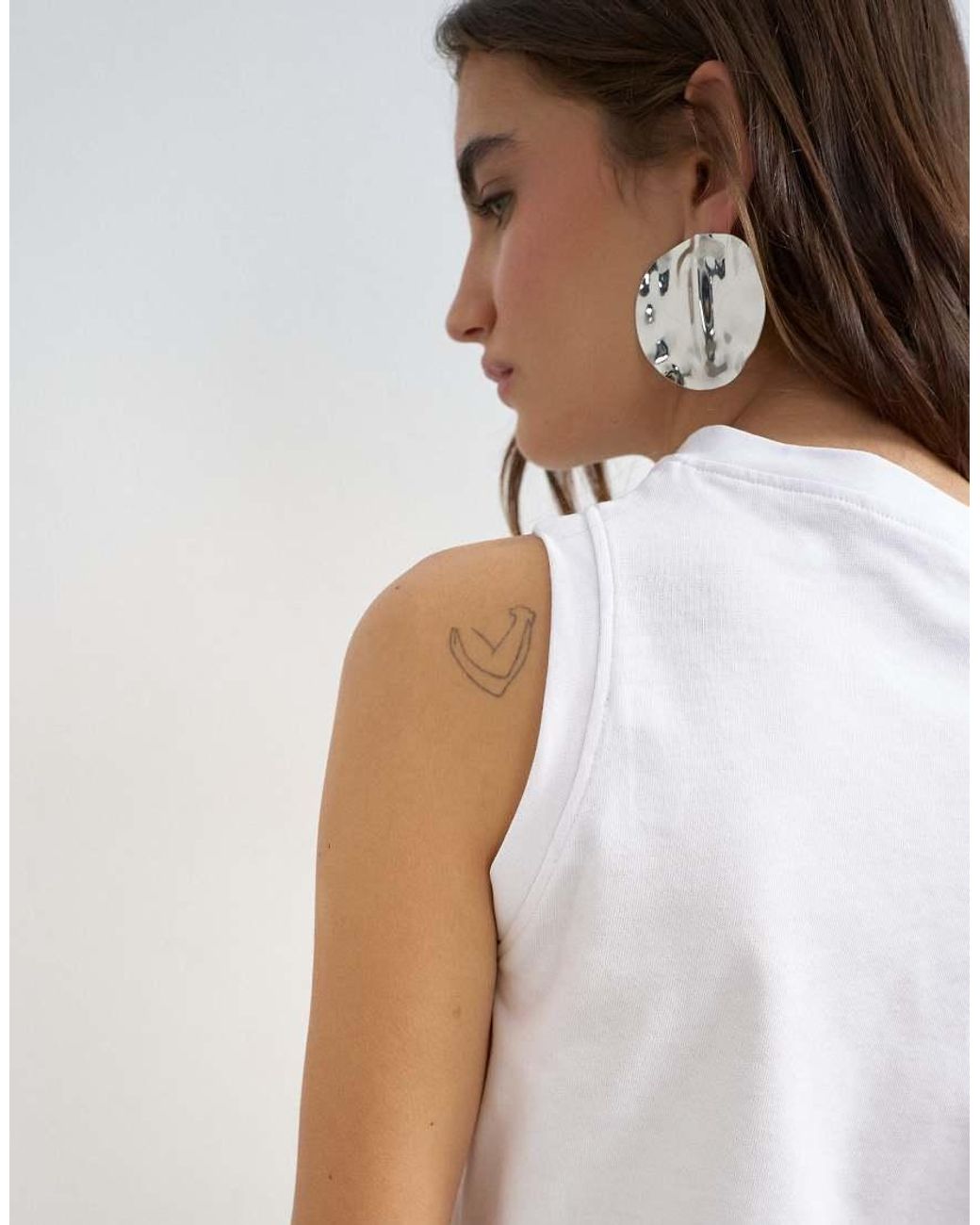 TOPSHOP White Distorted Cape Top