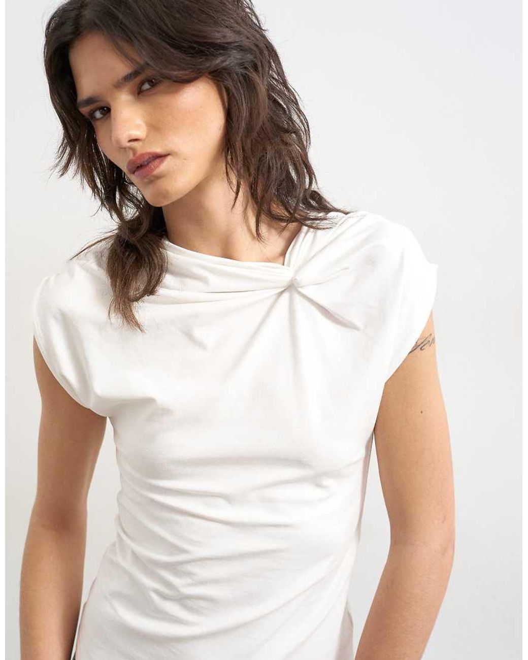 TOPSHOP White Knot Detail Tee
