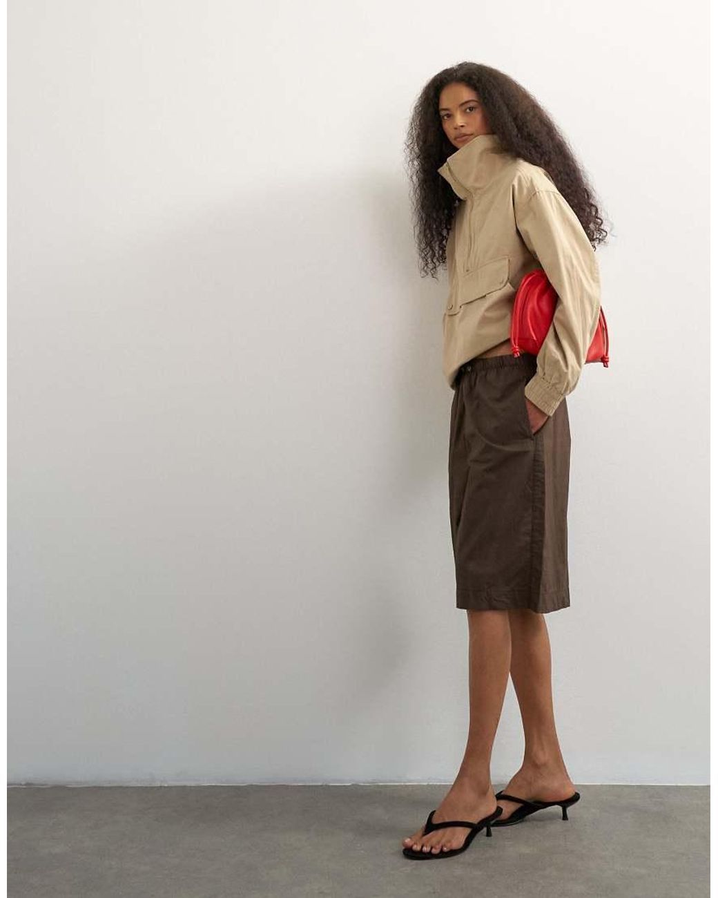TOPSHOP Natural Ripstop Short With Toggle Detail