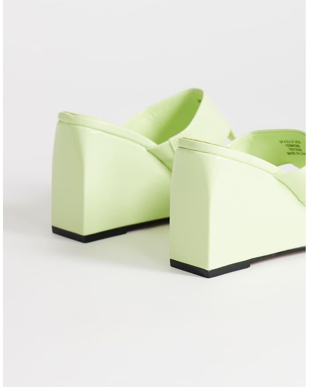 TOPSHOP Metallic Archer Toe Thong Wedge Heels