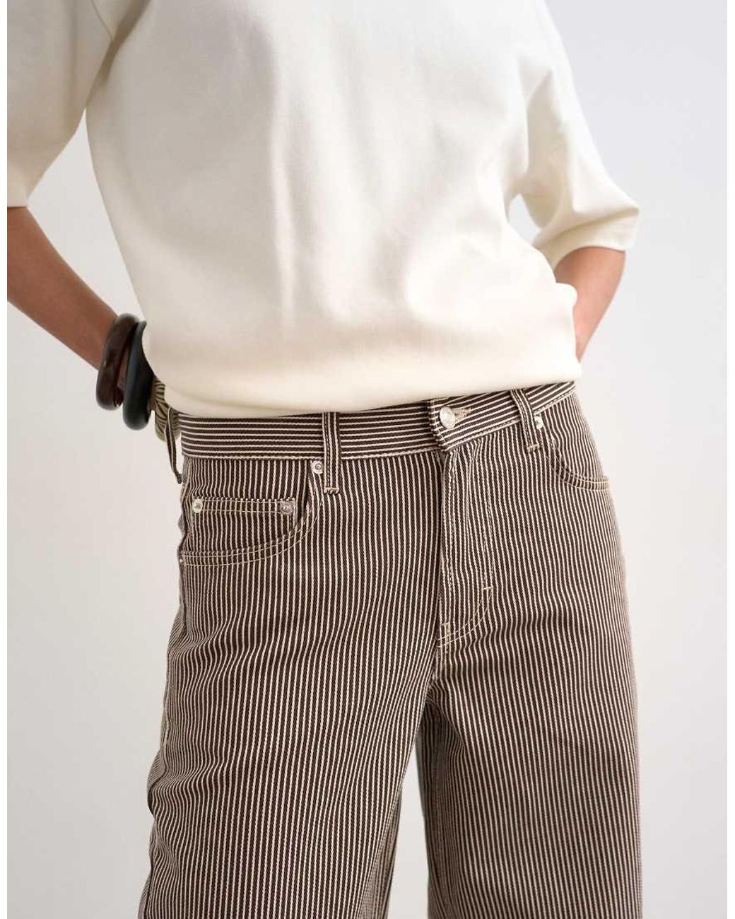 TOPSHOP White Cinch Low Rise Relaxed Fit Jean