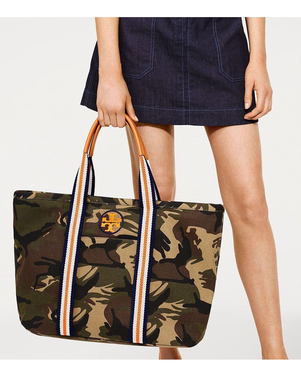 tory burch camo tote