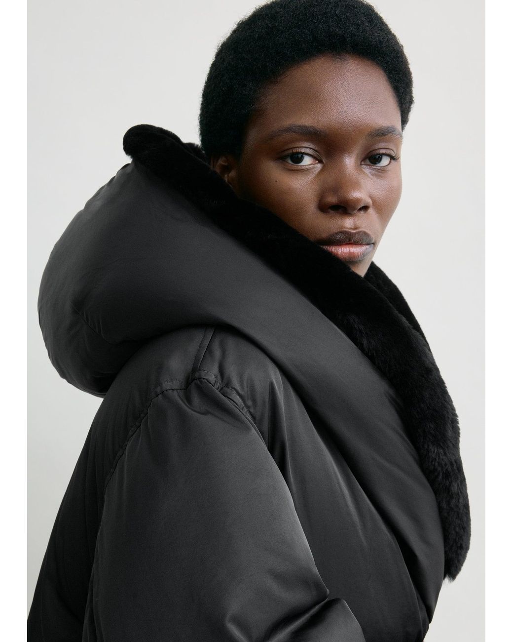 Totême Black Cinched Puffer Jacket