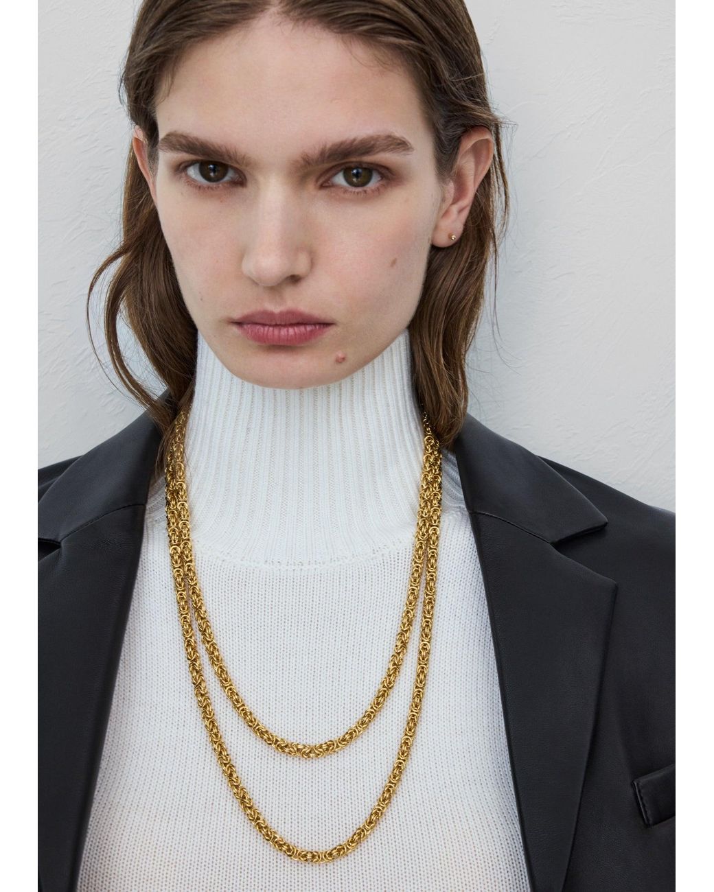 Totême  White Elongated Byzantine Necklace
