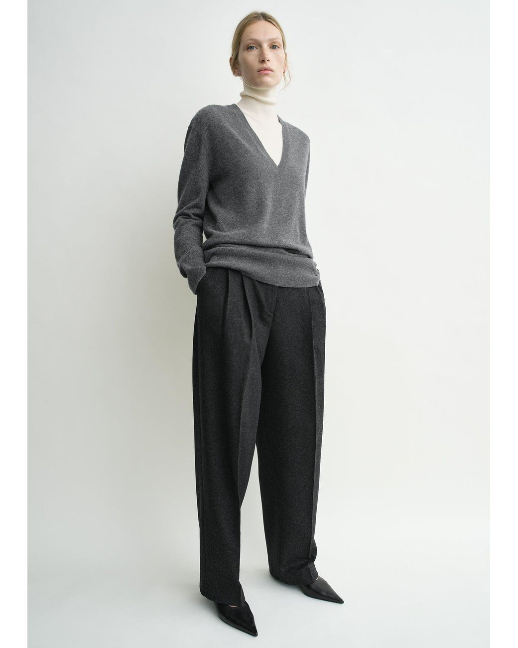 Totême  Gray Double-Pleat Winter Trousers Charcoal