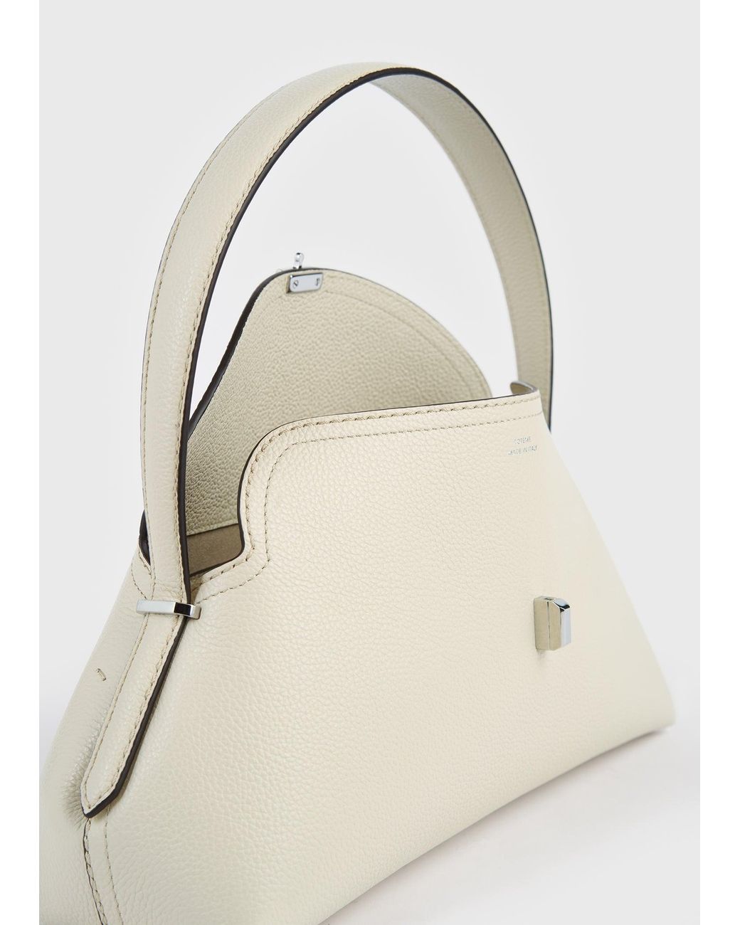 Totême Natural T-Lock Grained-Leather Shoulder