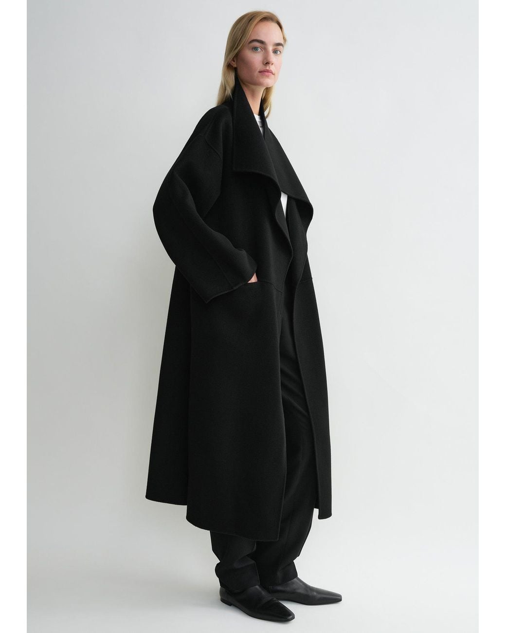Totême Black Signature Doublé Coat