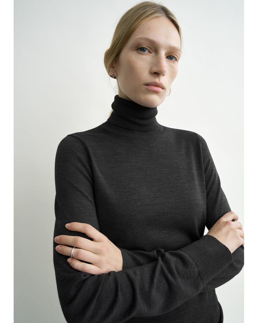 Totême  Black Fine Turtleneck Charcoal