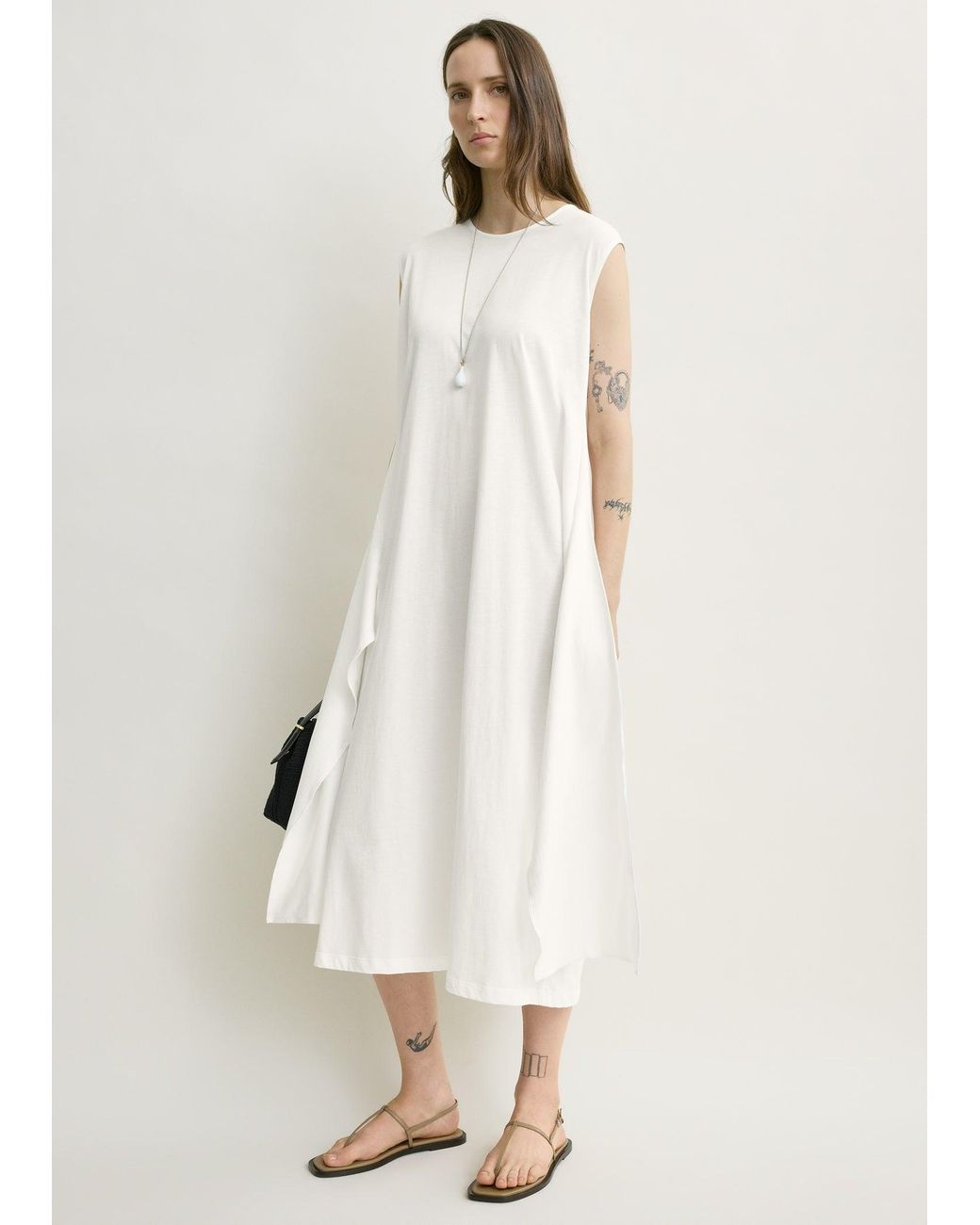 Totême  Natural Tie-Waist Jersey Dress