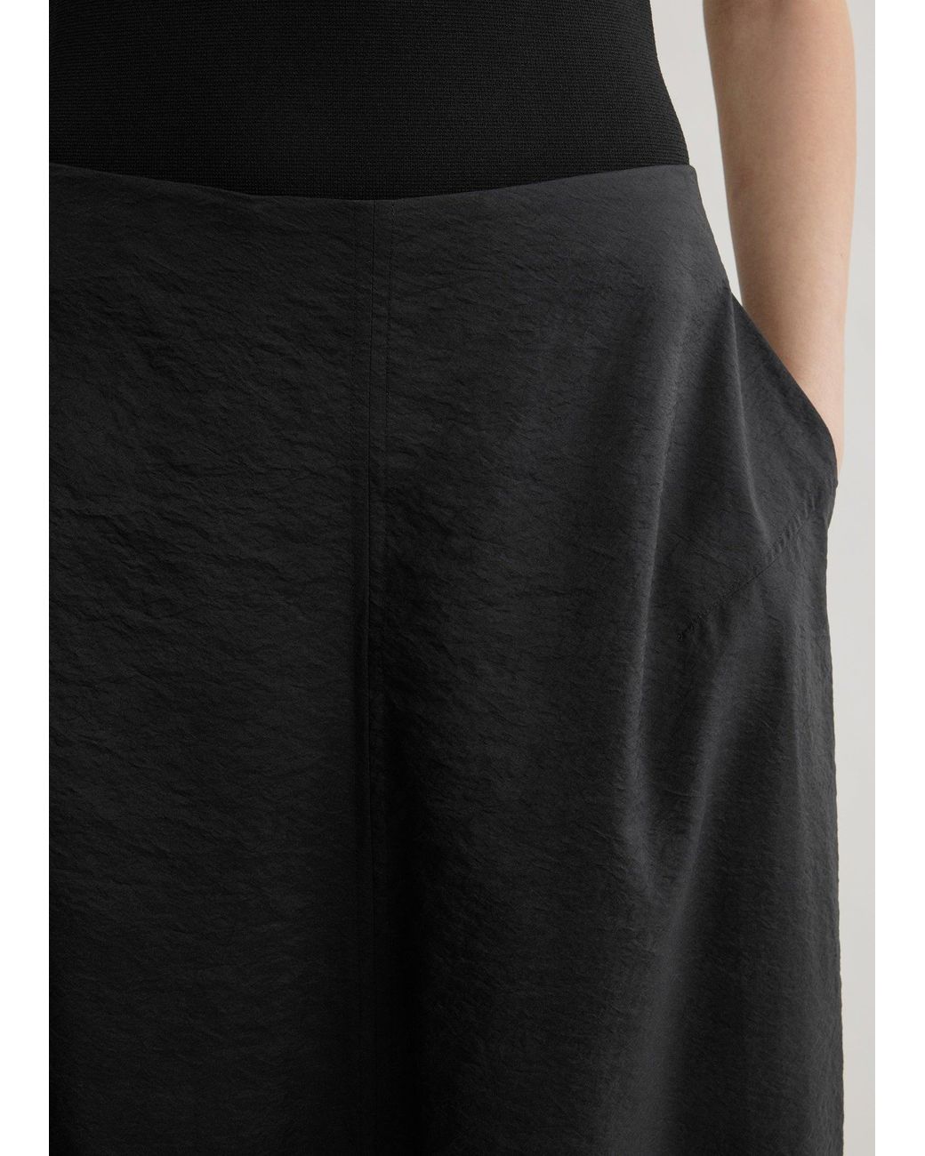Totême  Black Parachute Skirt