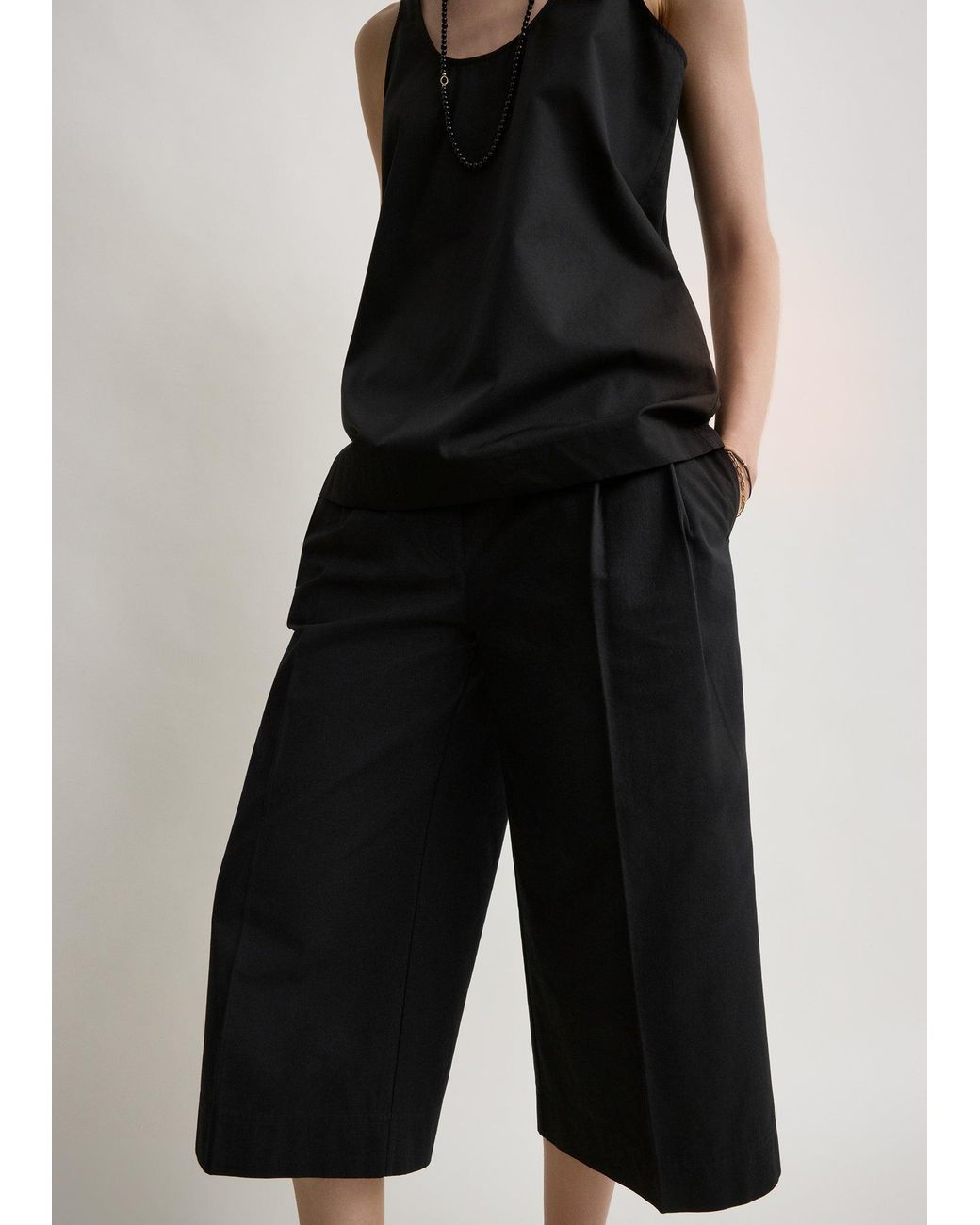 Totême  Black Cropped Trousers