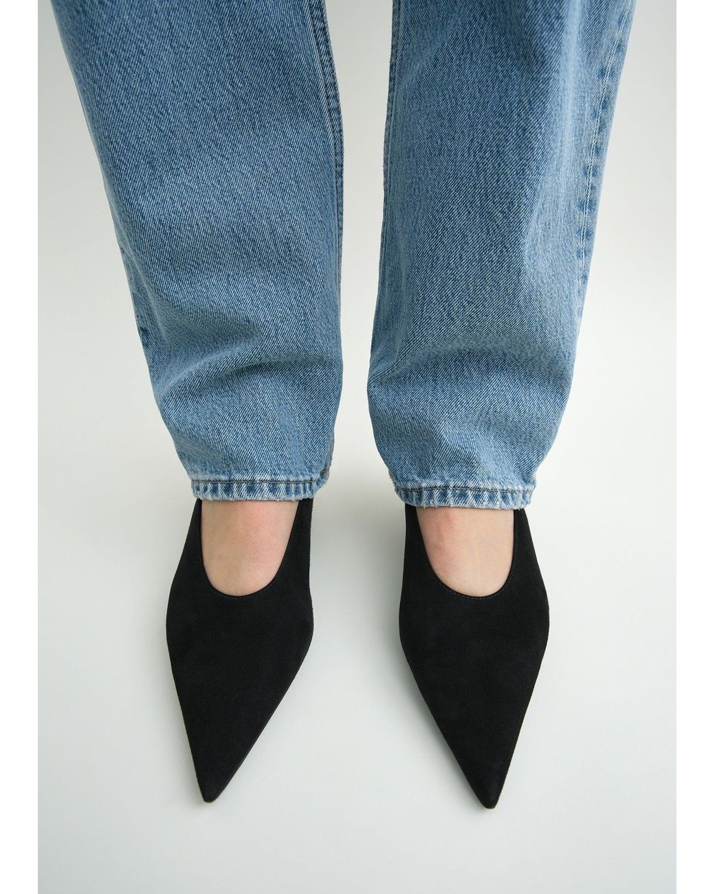 Totême White Sharp Suede Kitten Pumps