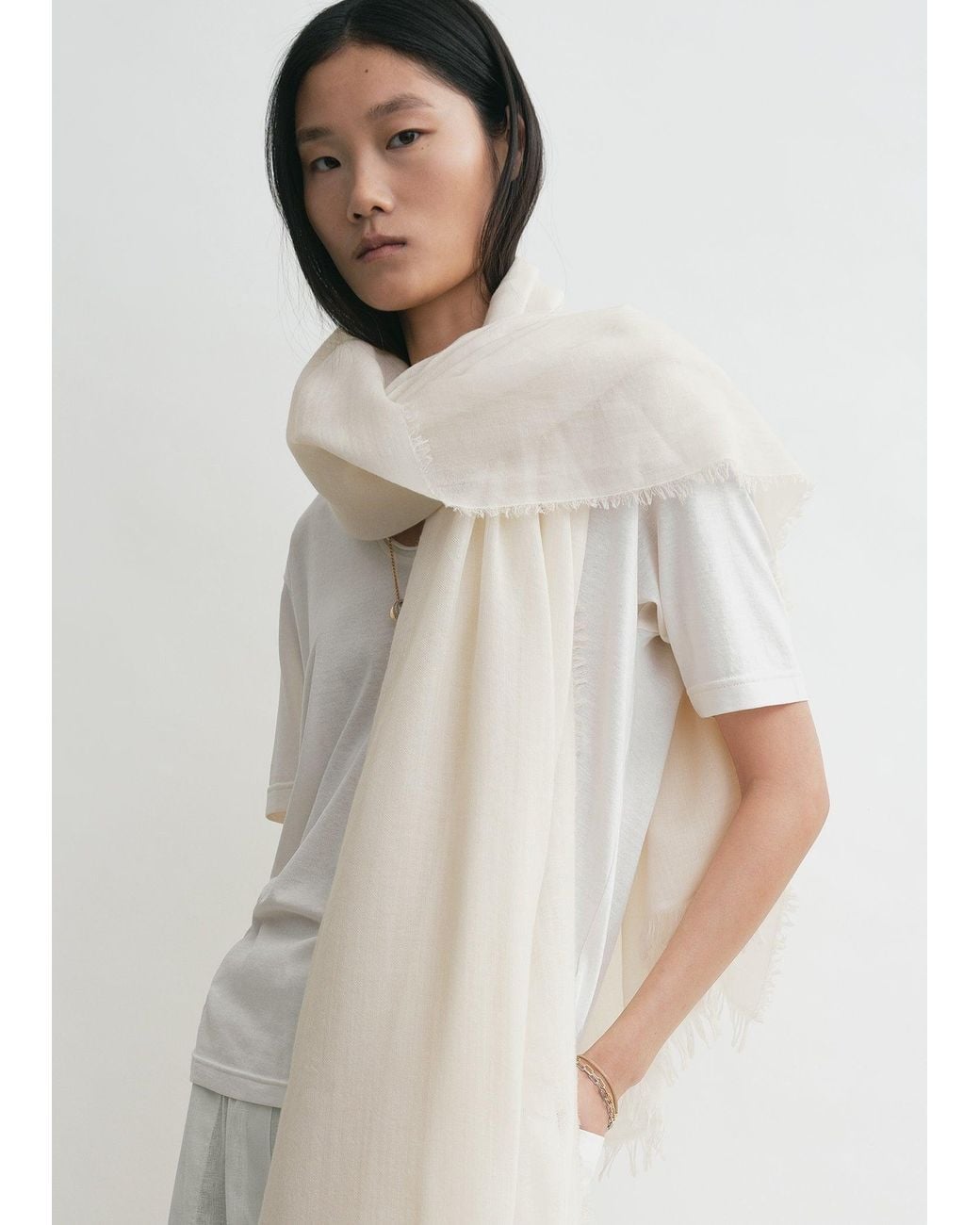 Totême  Natural Light Wool Blanket Scarf