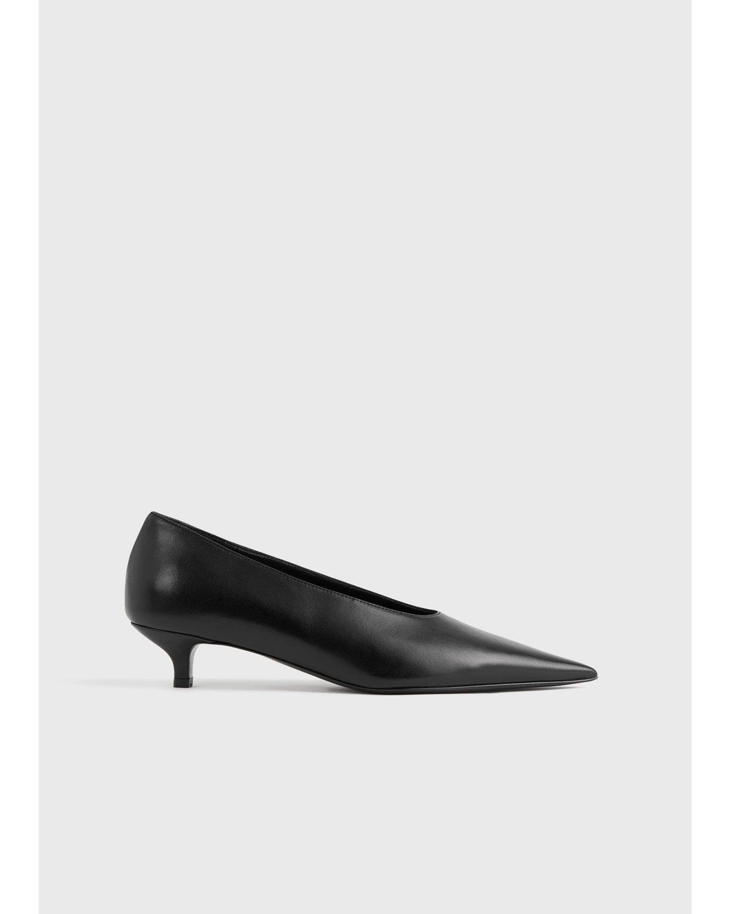 Totême White Sharp Nappa Kitten Pumps