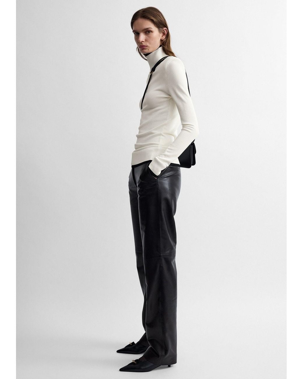 Totême White Fitted Ribbed Top