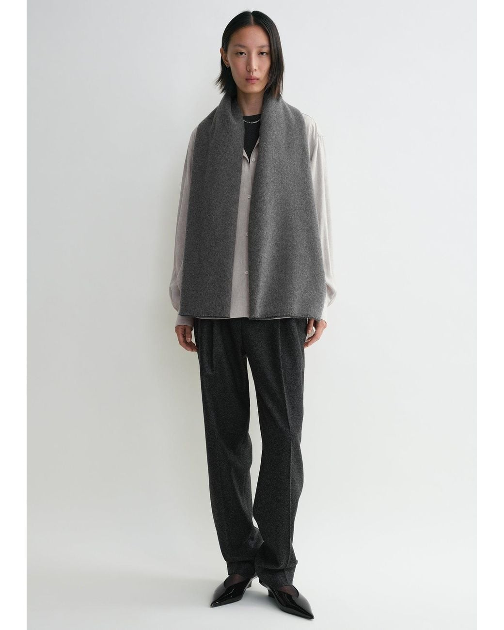 Totême Gray Wide Classic Wool Scarf Mid