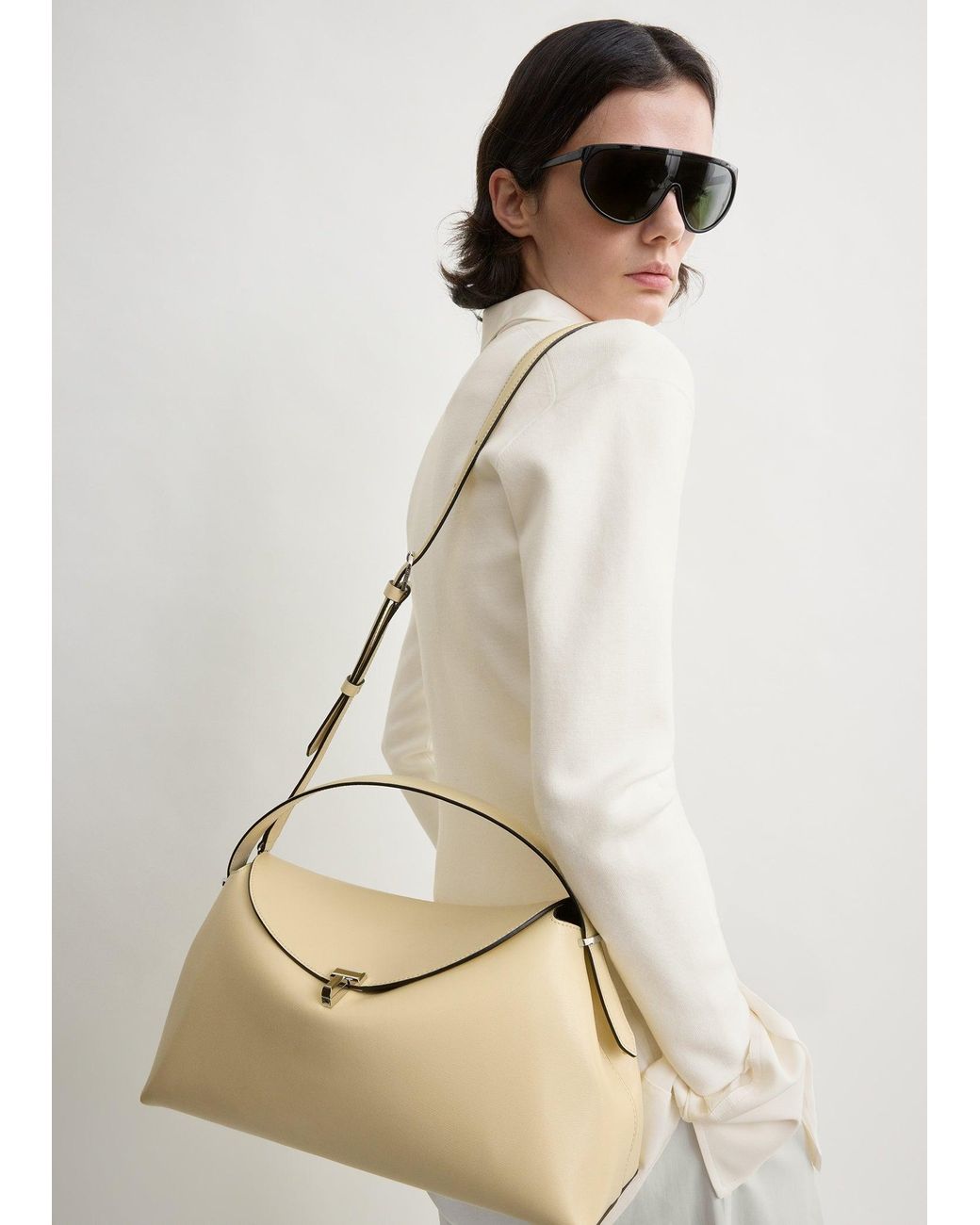 Totême Natural T-Lock Leather Top Handle
