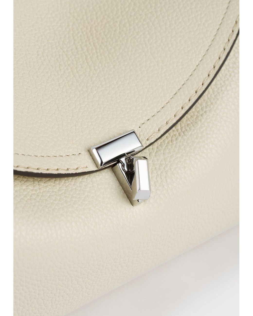Totême Natural T-Lock Grained-Leather Shoulder