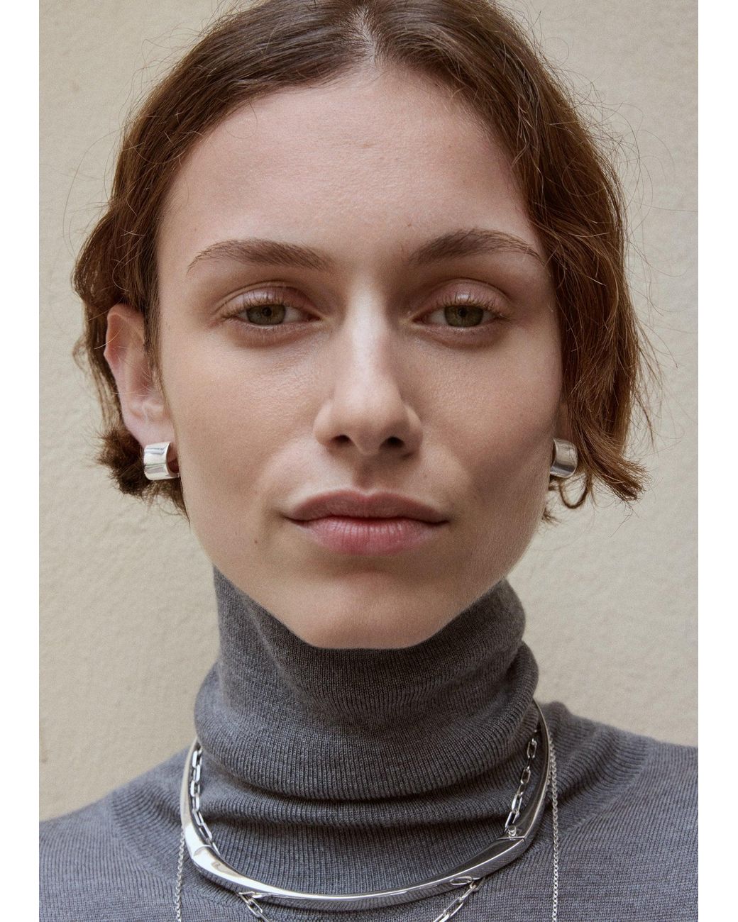 Totême  White Petite Signature Hoops