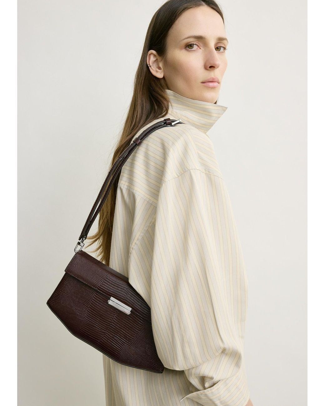 Totême  White Clip Lizard-Embossed Clutch
