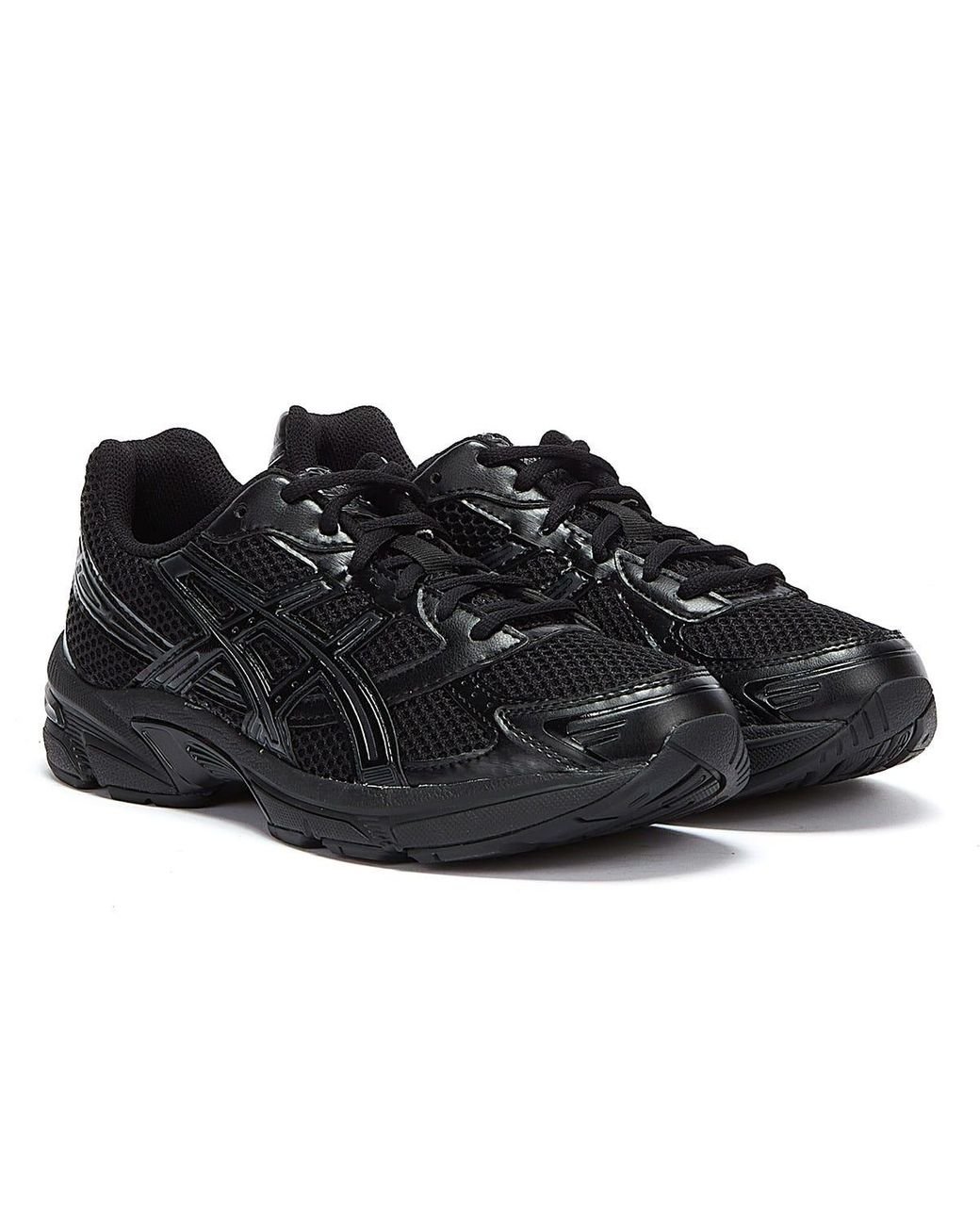 black asic trainers