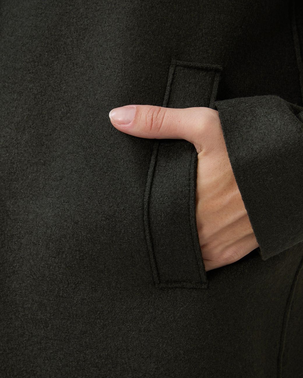 Harris Wharf London Black Boxy Coat
