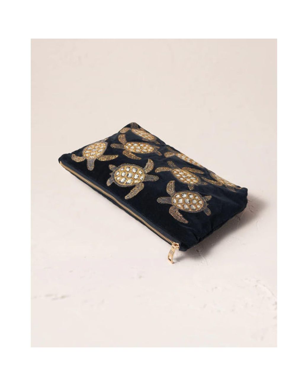 Louis Vuitton Long Zippy Wallet Vivienne Brown Monogram Holiday Giraffe