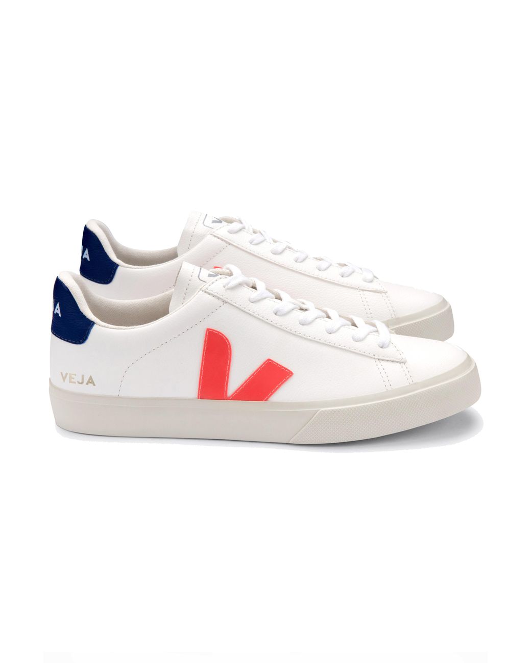 veja campo leather trainers