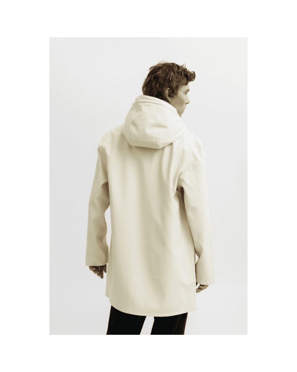 Stutterheim Stockholm Raincoat Coconut in White for Men | Lyst