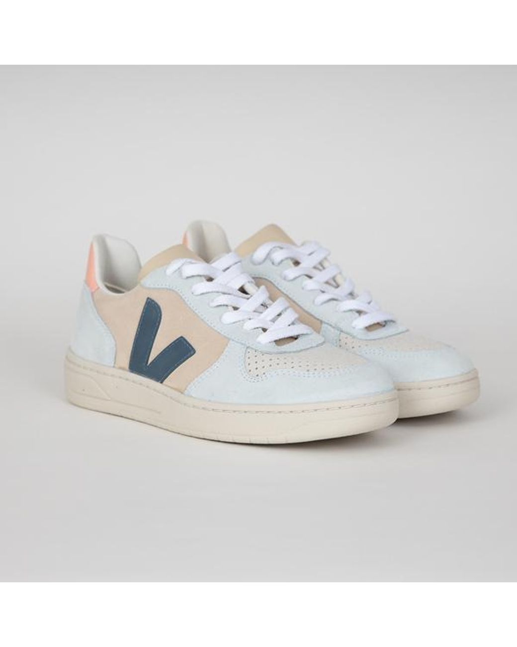 veja v10 almond california