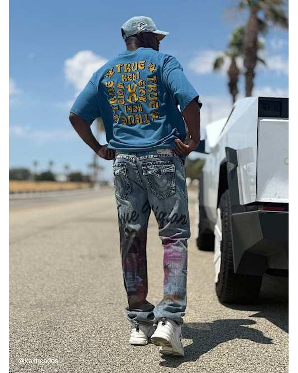 TRUE RELIGION Ricky Airbrush Flap Straight Jean 34