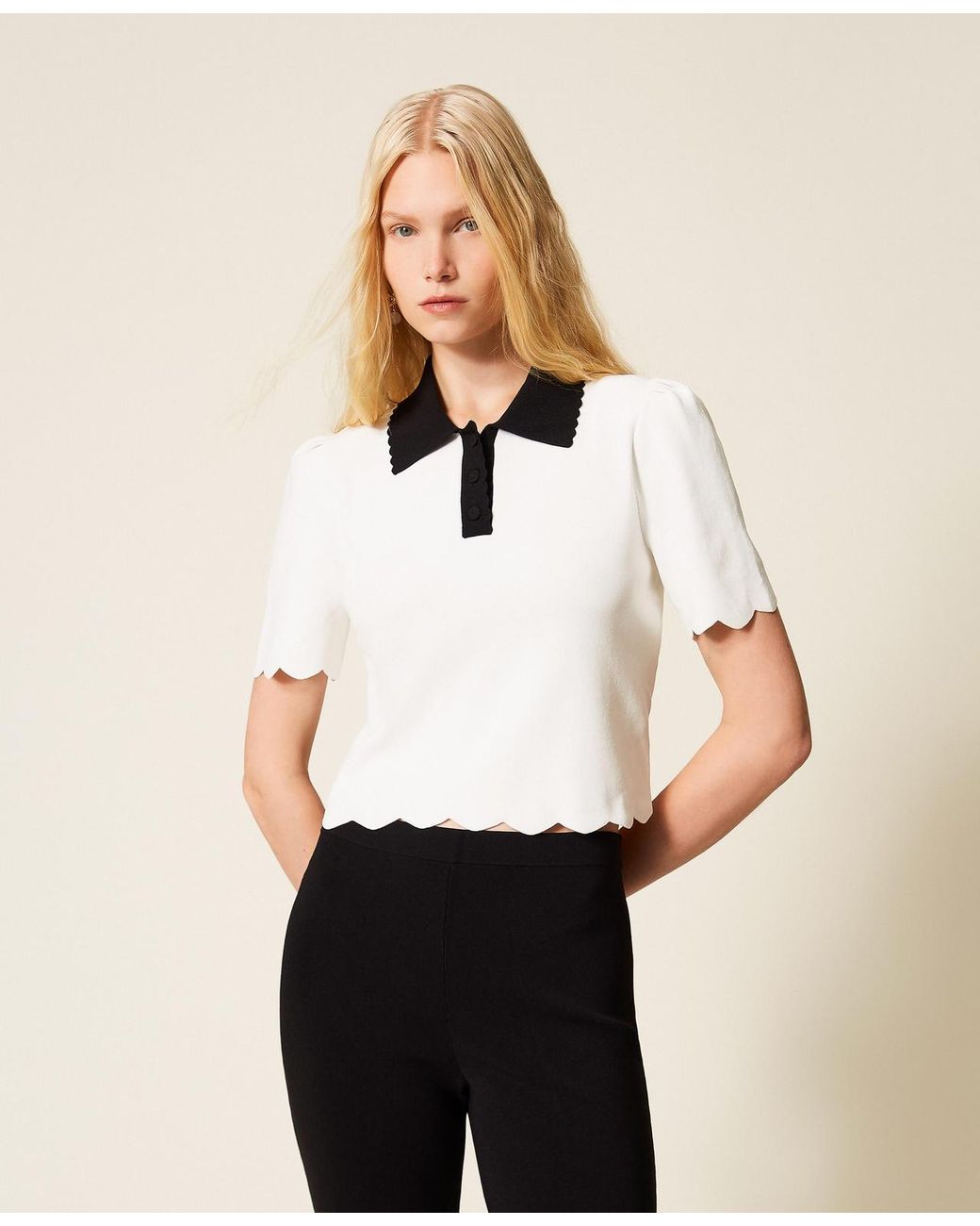 Twinset White Two-Tone Knit Polo Shirt With Scalloped Trims